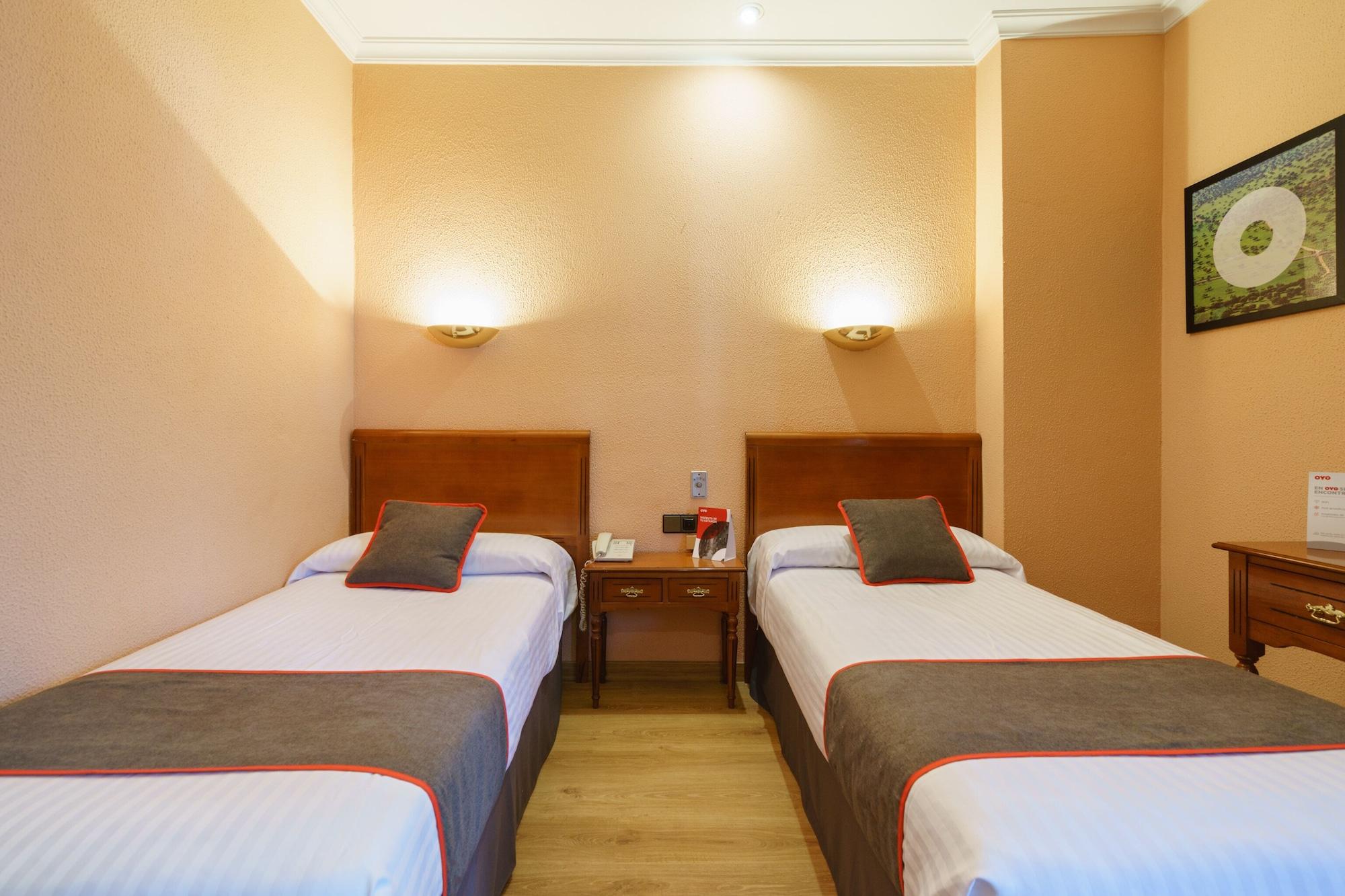 Hotel Los Castanos Арасена Екстер'єр фото